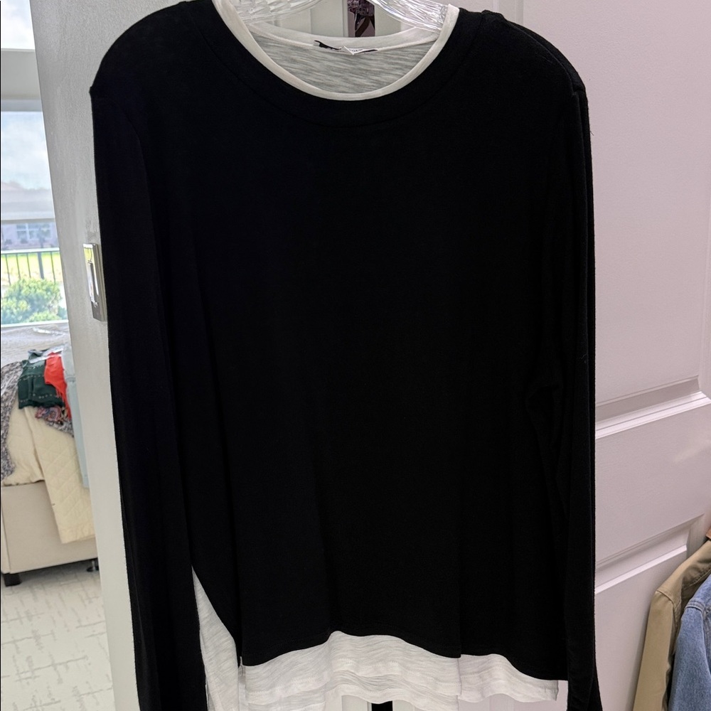 Olivaceous Black and White Crew Neck Sweater